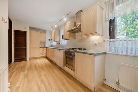 4 bedroom semi-detached house for sale, Northumberland Place,  Richmond Hill,  Richmond,  TW10
