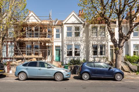 4 bedroom terraced house for sale, Hythe Road, Brighton, East Sussex, BN1