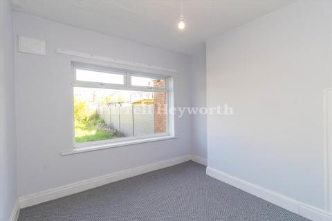 3 bedroom semi-detached house for sale, Ivy Avenue, Blackpool FY4