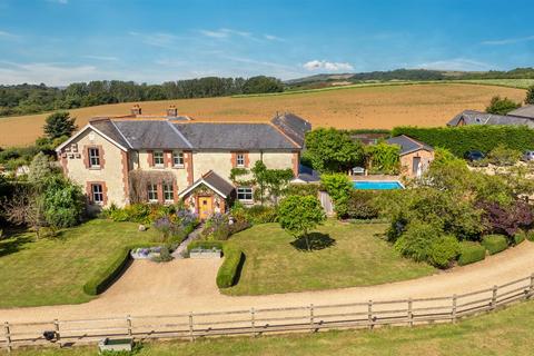 5 bedroom farm house for sale, Alverstone, Isle of Wight