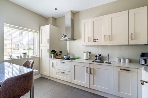 26 Sargent Square, Broadway, WR12 7FE