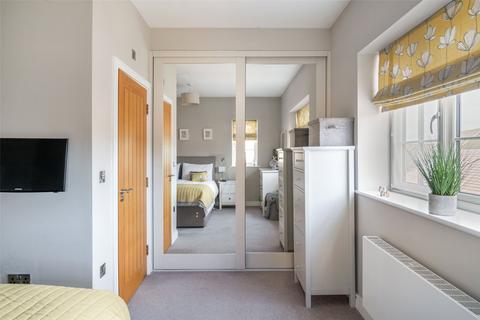 26 Sargent Square, Broadway, WR12 7FE