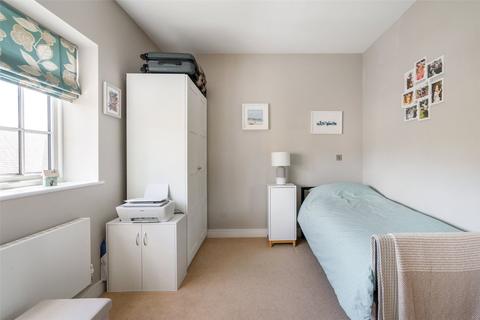 26 Sargent Square, Broadway, WR12 7FE