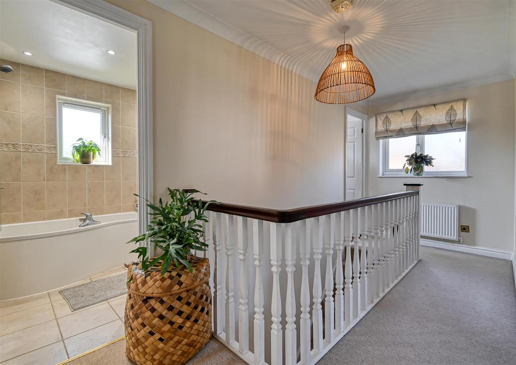 4 Washbrook Road-01.jpg