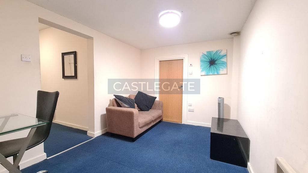 Flat 28, 13-17 Chancery Lane, Huddersfield, HD1 2 D