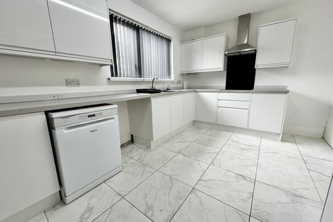2 bedroom semi-detached house for sale, Hodder Avenue, Fleetwood FY7
