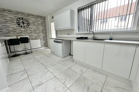 2 bedroom semi-detached house for sale, Hodder Avenue, Fleetwood FY7