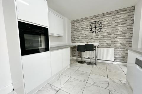 2 bedroom semi-detached house for sale, Hodder Avenue, Fleetwood FY7