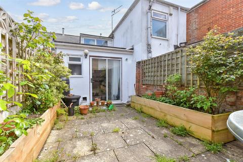 2 bedroom terraced house for sale, Station Street, Ryde PO33
