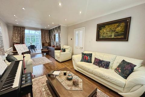3 bedroom semi-detached house for sale, Canberra Road, Bramhall