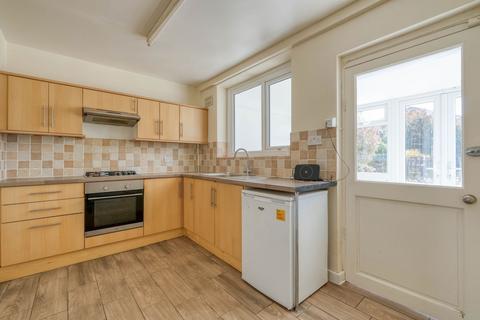 206 Beoley Road East, Redditch, B98 8NY