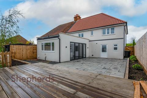4 bedroom semi-detached house for sale, Crooked Mile, Waltham Abbey EN9