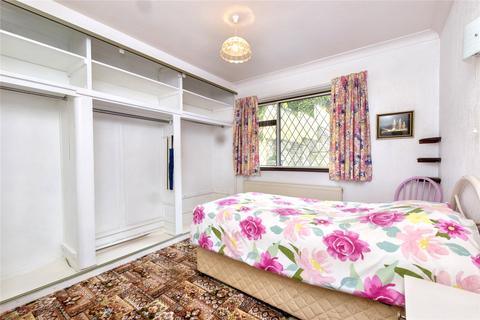 2 bedroom bungalow for sale, Hough Side Close, Pudsey, West Yorkshire