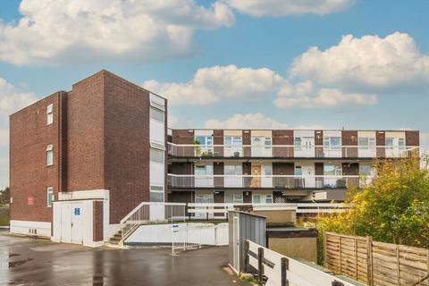 1 bedroom flat to rent, Gunnersbury Lane, London W3