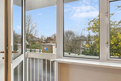1 bedroom flat to rent, Gunnersbury Lane, London W3