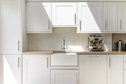 57 Northcroft Road, London, W13 9SS