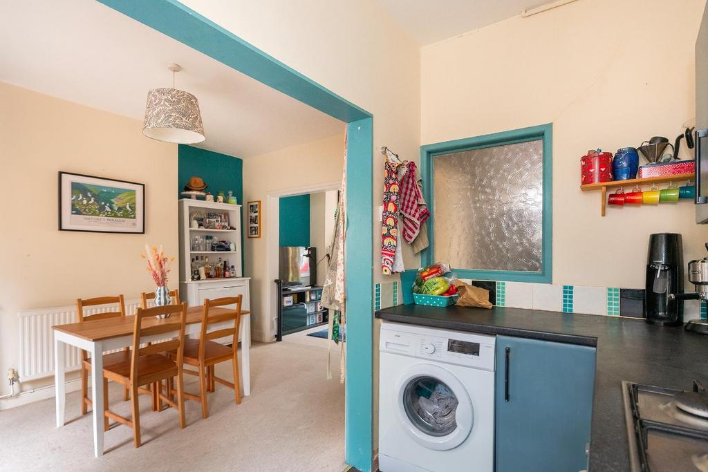 1 C4 SRD - Kitchen A.jpg