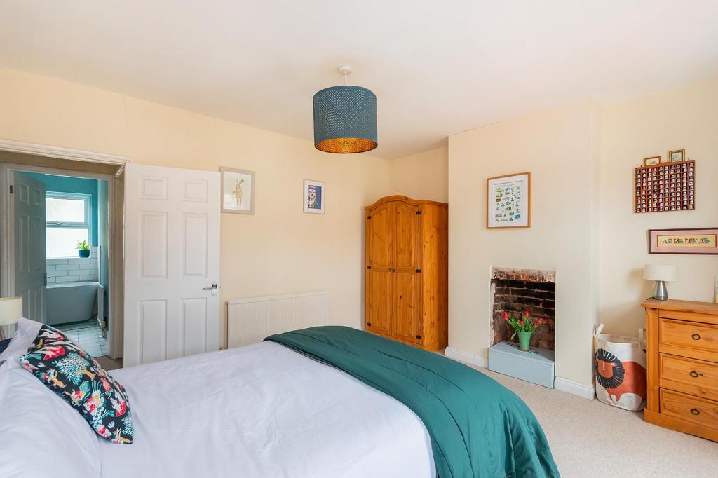 1 C4 SRD - Bedroom E.jpg