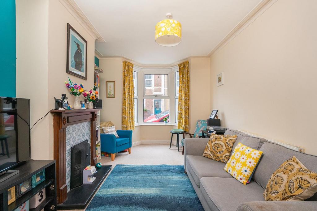1 C4 SRD - Living Room A.jpg