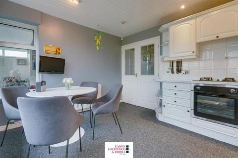 2 Braeburn Close, Maltby, Rotherham, S66 8SR