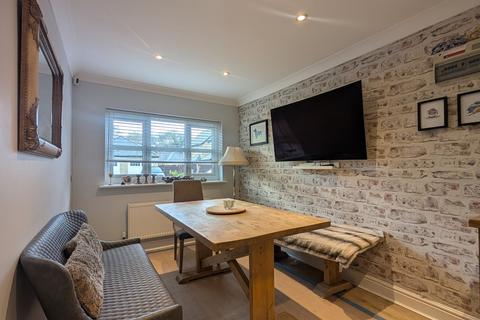 4 bedroom detached house for sale, Bracken Grange Court, Nab Wood, Shipley, BD18