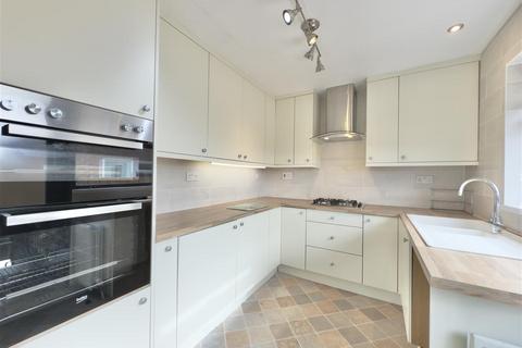 25 Calver Close, Dodworth, Barnsley, S75 3QW