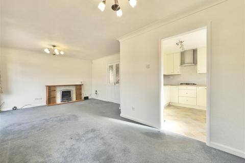 25 Calver Close, Dodworth, Barnsley, S75 3QW