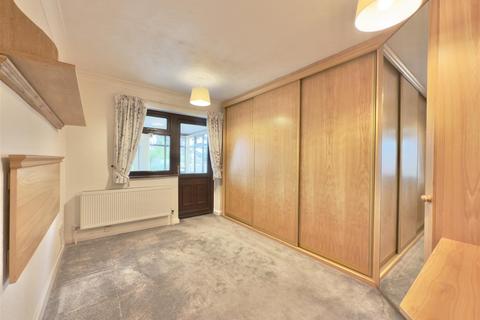 25 Calver Close, Dodworth, Barnsley, S75 3QW