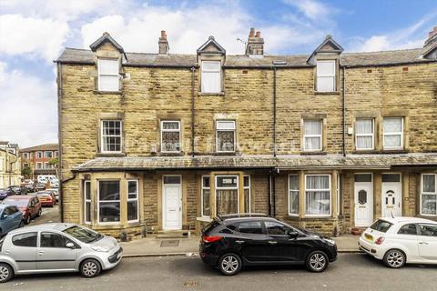 Kensington Road, Morecambe LA4