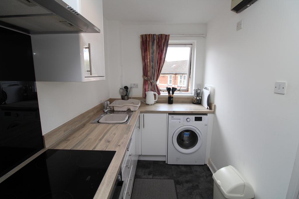 Apartment in Glasgow - More