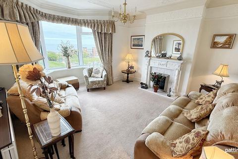 35 Beach Terrace, Newbiggin-by-the-sea, NE64 6XE