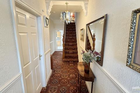 35 Beach Terrace, Newbiggin-by-the-sea, NE64 6XE