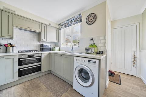 21 Nutley Close, Hextable, Swanley, BR8 7LP