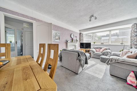 21 Nutley Close, Hextable, Swanley, BR8 7LP