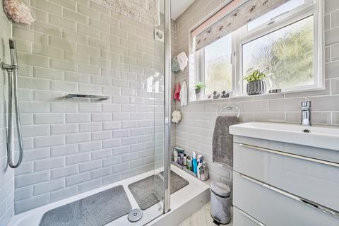 21 Nutley Close, Hextable, Swanley, BR8 7LP