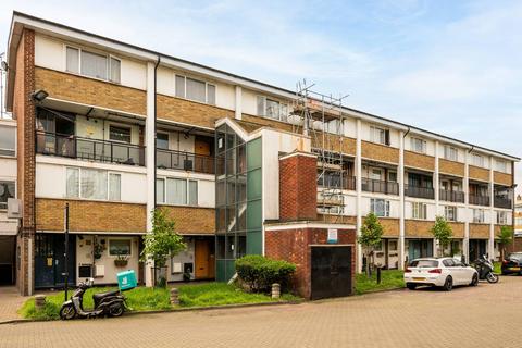 3 bedroom flat for sale, Coopers Road, Bermondsey, London, SE1