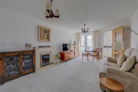 2 bedroom retirement property for sale, Triton House, 4 Heene Road, Worthing BN11