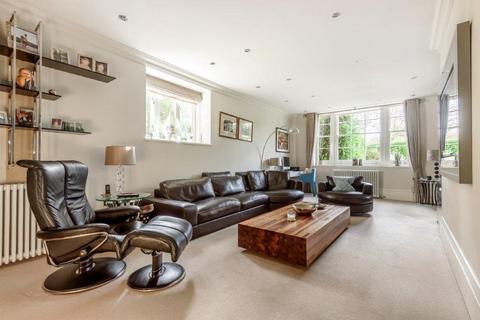 2 bedroom flat for sale, Bedwell Park, Essendon AL9