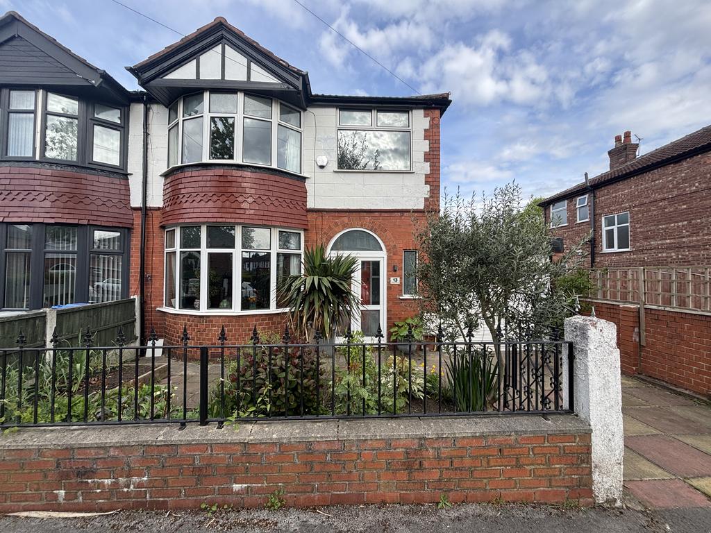 3 Bedroom Semi Detached for Sale