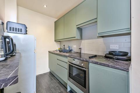2 bedroom flat for sale, North Villas, Camden, London, NW1