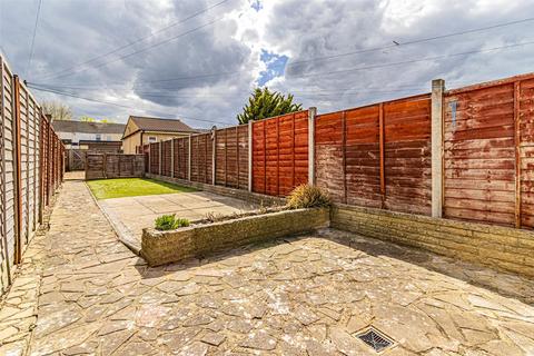 80 Argyle Street, Swindon, SN2 8AR