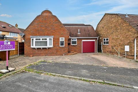 undefined, Ashleigh Close, Canvey Island SS8