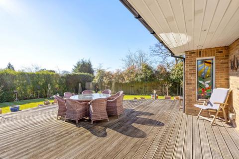 Melverley Ashmore Lane, Rusper, Horsham, RH12 4PS