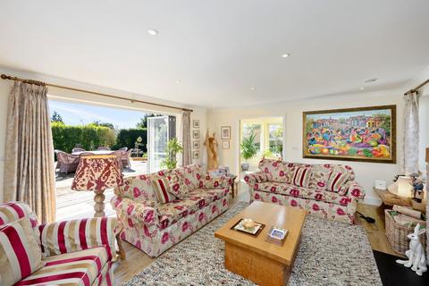 Melverley Ashmore Lane, Rusper, Horsham, RH12 4PS