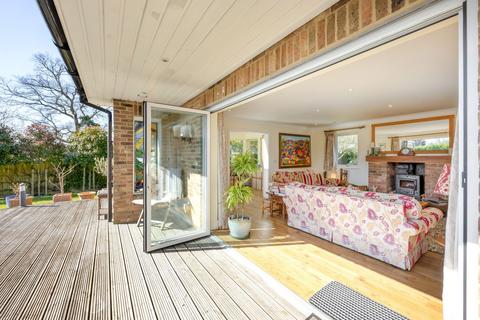 Melverley Ashmore Lane, Rusper, Horsham, RH12 4PS