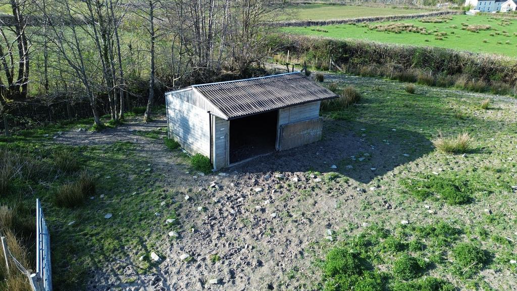 Field shelter
