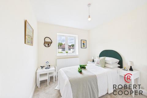 28 Acacia Avenue, Ruislip, HA4 8RG