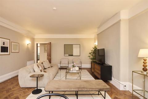 2 bedroom apartment to rent, Belsize Park Gardens, Belsize Park, NW3