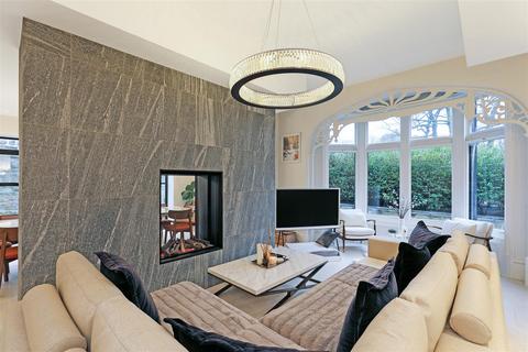 5 bedroom detached house for sale, Ashleigh Sowerby Bridge, HX6 2SH