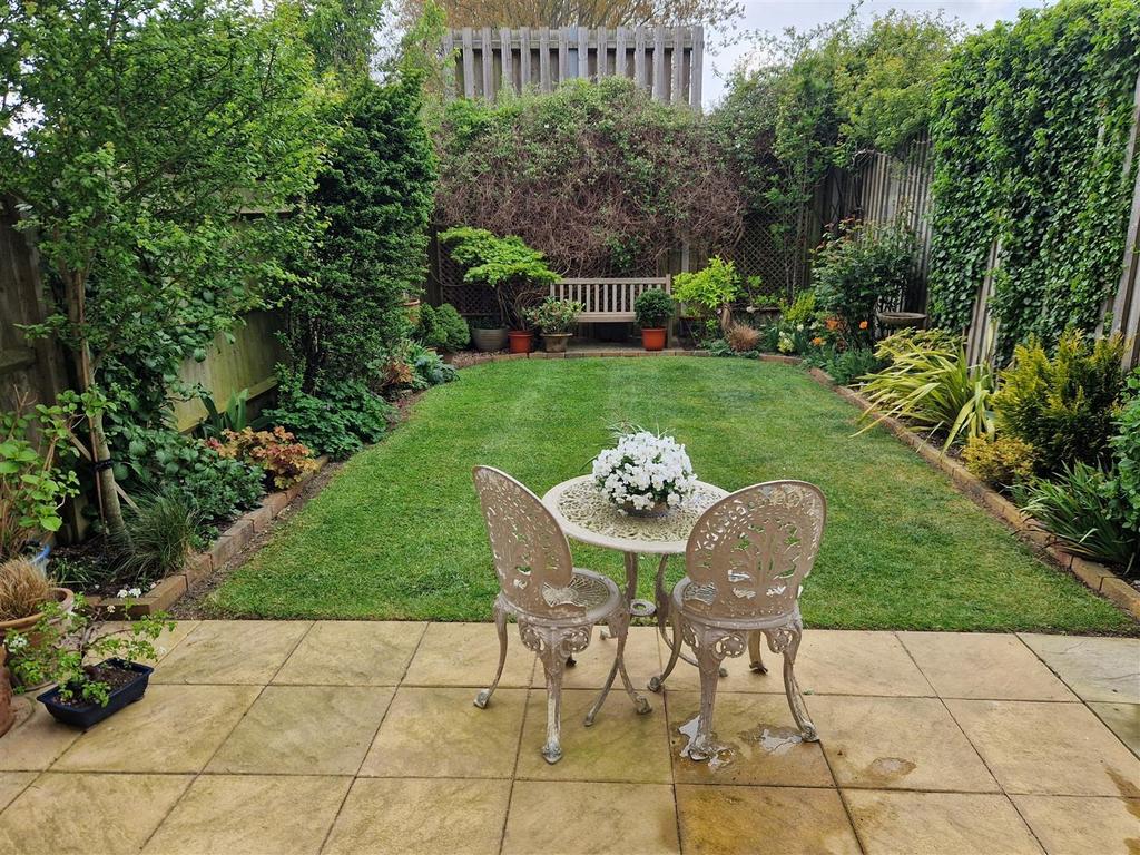 Garden.jpg